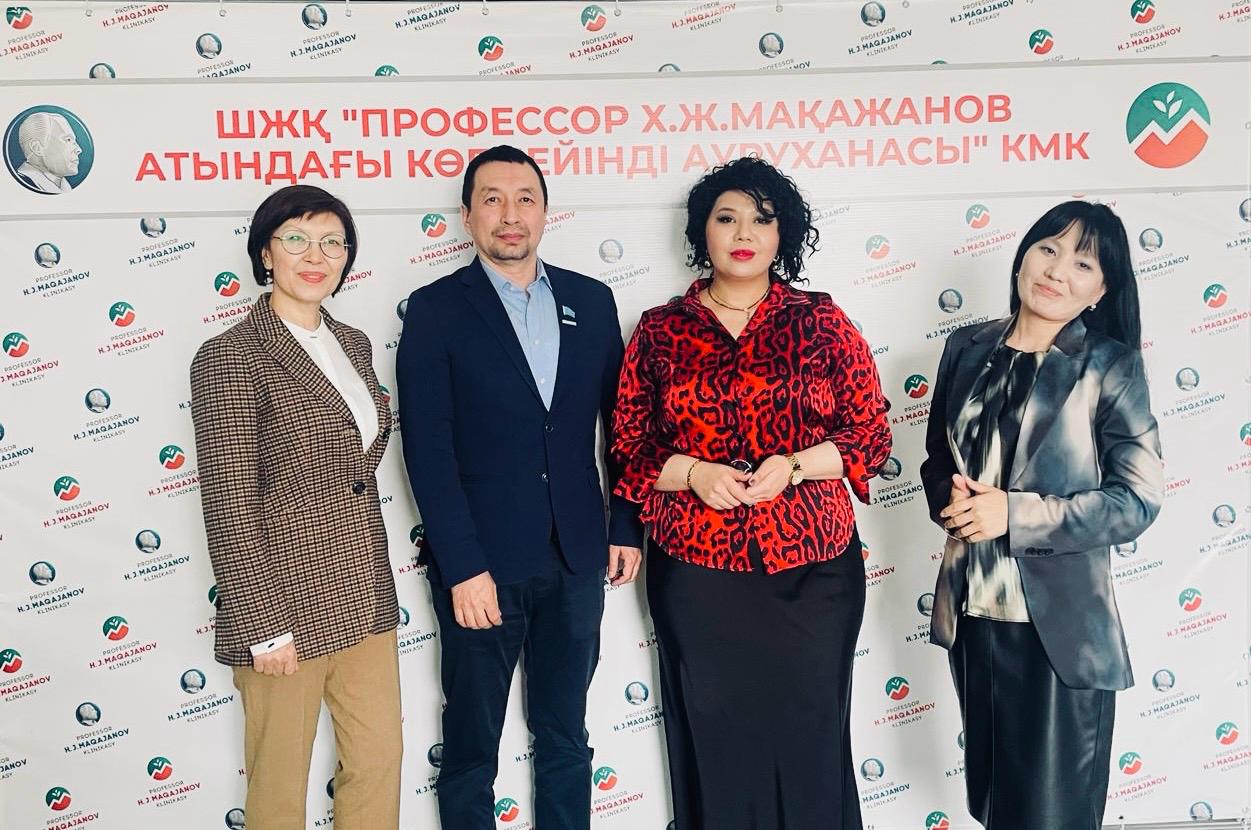 ЦМТИС обучает врачей Караганды